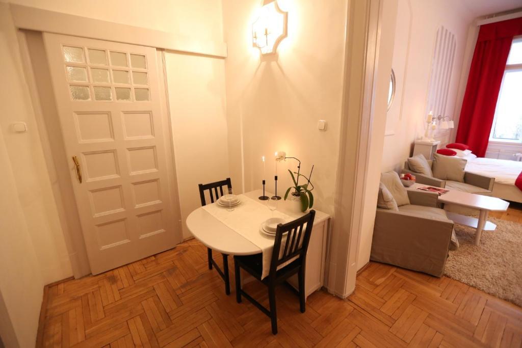 D.Five Classic Luxury Apartment Budapest Værelse billede