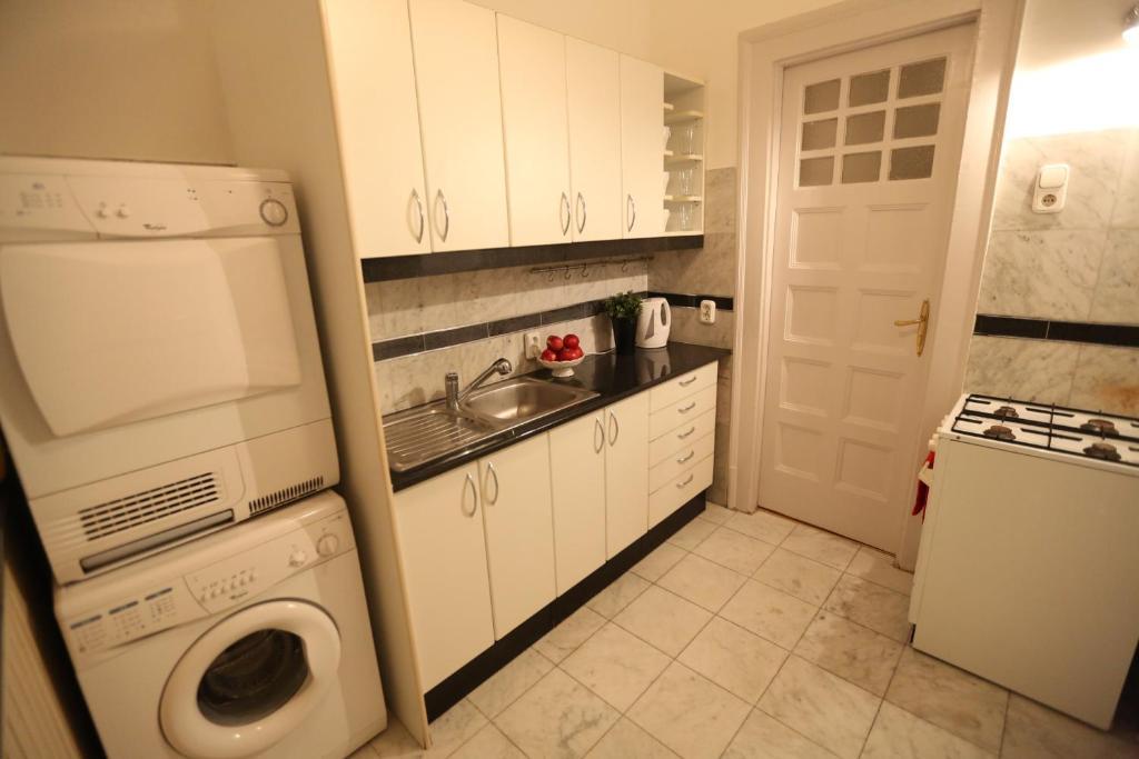 D.Five Classic Luxury Apartment Budapest Værelse billede